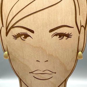 Vintage Basic Hoop Earrings, Minimalist Waffle Gold Tone Clip Ons
